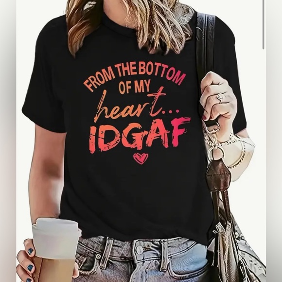 Graphic T-Shirt "From The Bottom Of My Heart"…… - Picture 3 of 3